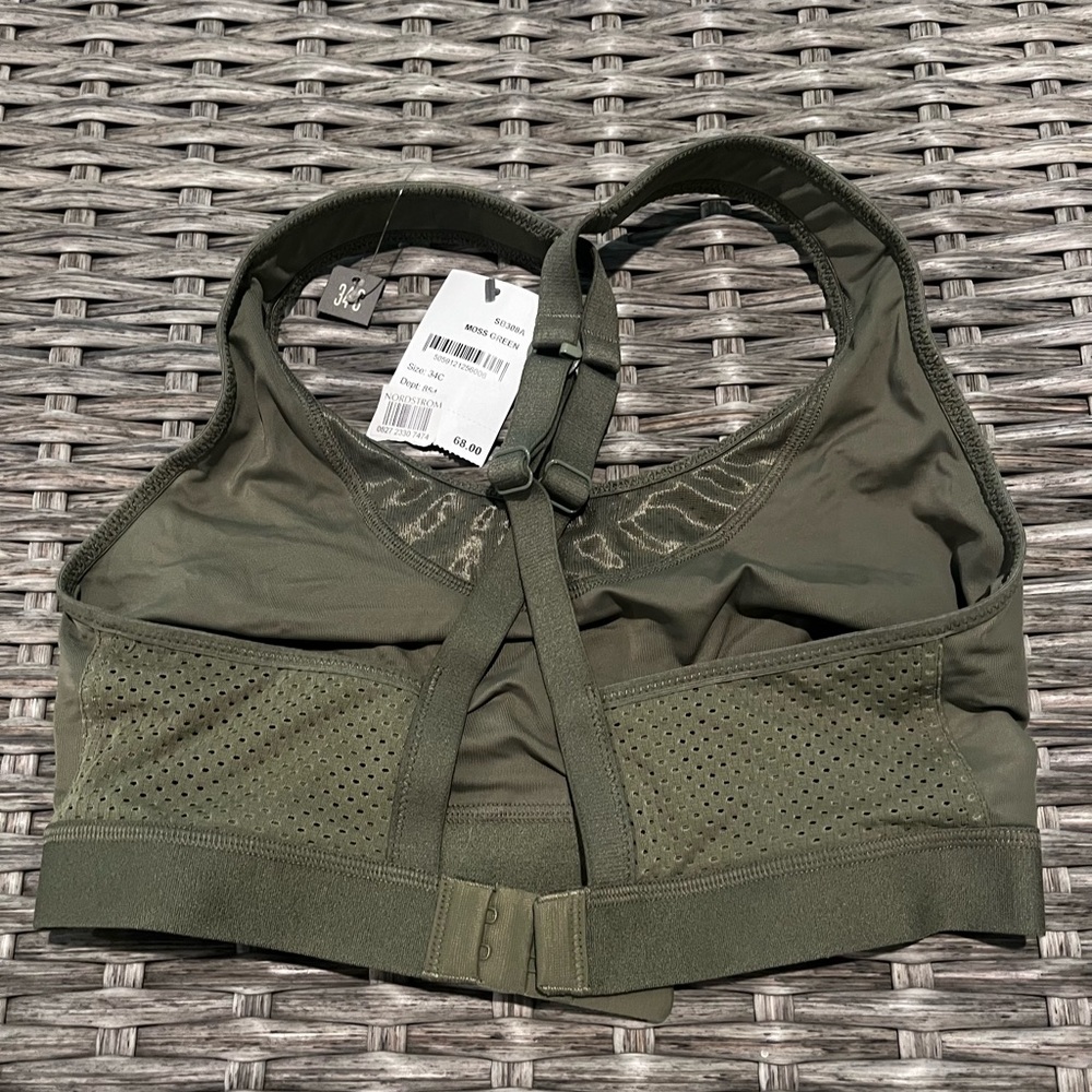 🆕Sweaty Betty Moss Green Sports Bra Size 34C - Picture 3 of 4